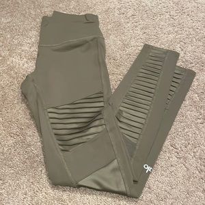 Alo leggings